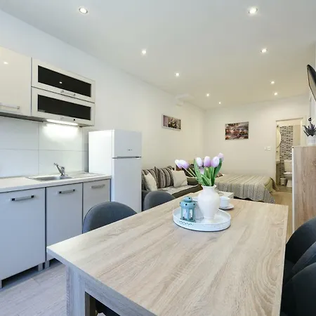Apartment Villa Nita