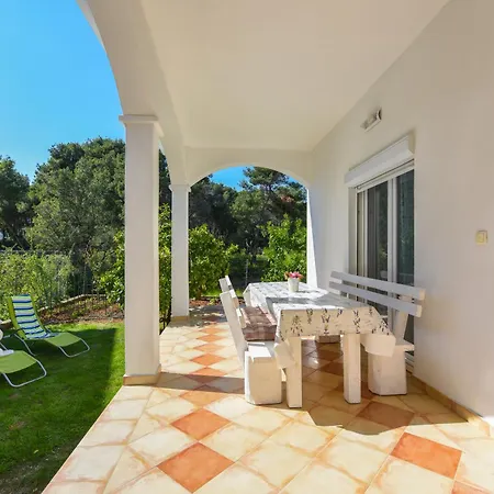 Nita Διαμέρισμα *